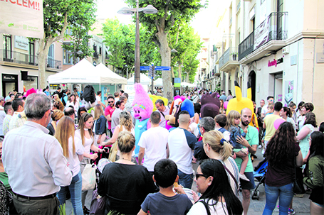 La segona edició de la fira ExpoNadó incrementa els expositors i els visitants 