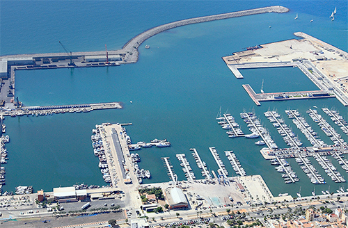 El port de Vilanova i la Geltrú assoleix més de 100.000 tones de mercaderia el primer semestre, un 43% més